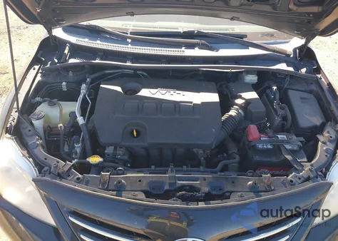 2013 Toyota Corolla Le z USA, uszkodzony, nr VIN 2T1BU4EE3DC064487